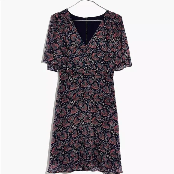 Orchard Flutter-Sleeve Dress in Fan Floral Mix - Picture 2 of 4